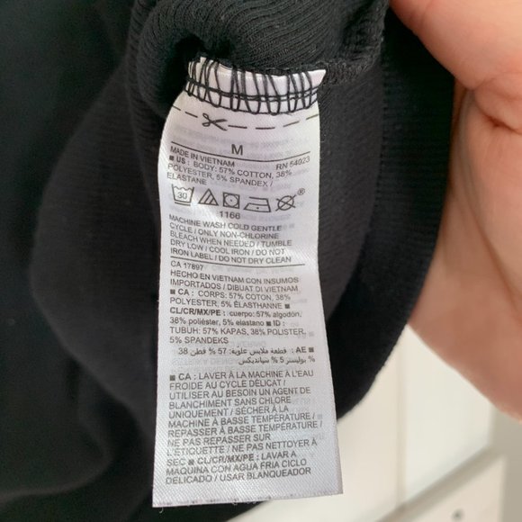 Womens Old Navy Black Ribbed Stretchy Tank Top Medium Slim Fit - Picture 7 of 8